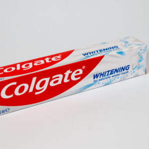 Dantų pasta "Colgate Cavity protection Whitening", 75 ml